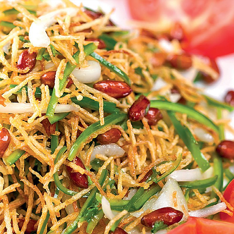 №150 Салат из обжаренного картофеля с арахисом